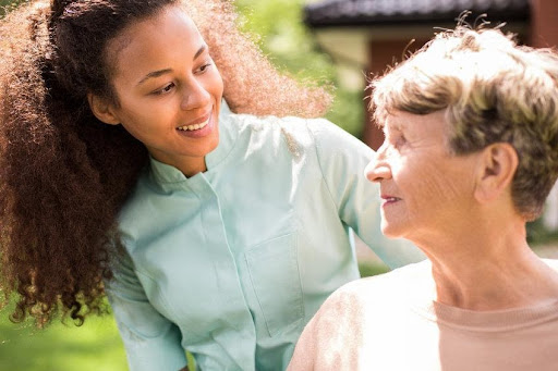 The Top 5 Benefits of Becoming a Senior Care Professional