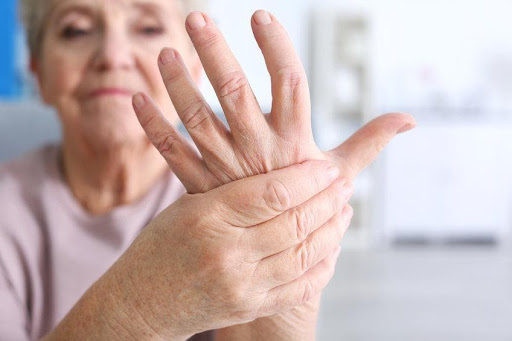 Managing arthritis pain through the winter