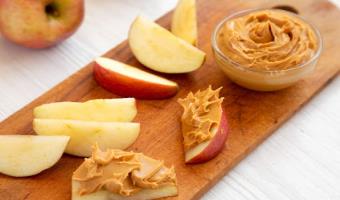 5 Scrumptious Snacks that Promote Heart Health