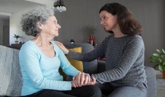 How to help your aging loved one to accept help