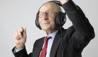 How to Incorporate Music Therapy in Senior Care