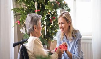 Holiday Celebrations for People with Dementia