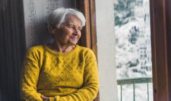 Cozy Up to Winter: Fun Activities for the Homebound Senior