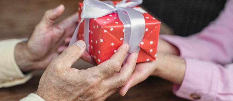 Holiday Gift Ideas for Seniors