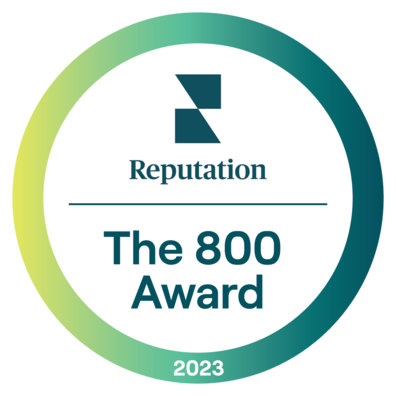 The 800 award badge.