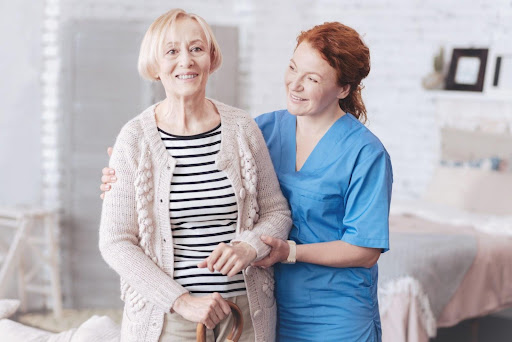 Dos and Don’ts of Professional Caregiving