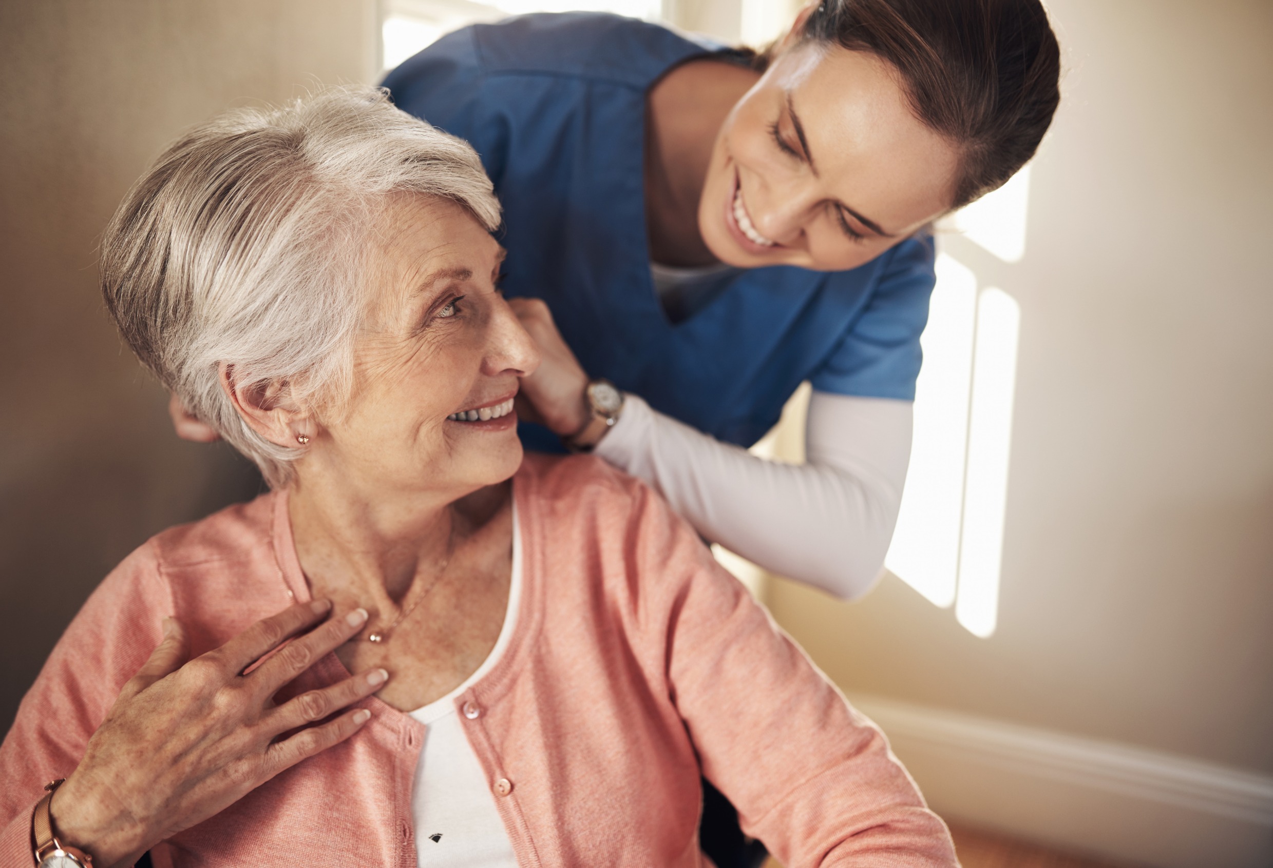 Home Care Agencies Versus Nurse Registries: Know the Difference